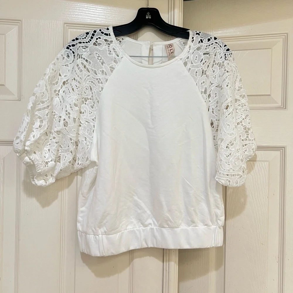 Anthropologie Dolan Puff Sleeve White Blouse Top Size Medium Chic Stylist